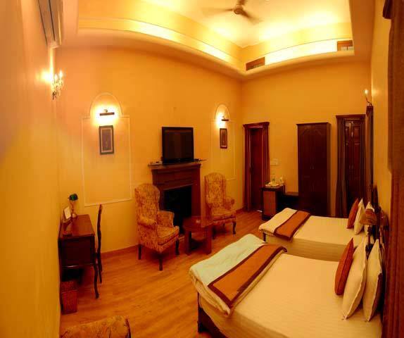 Hotel 4 TolStoy, New Delhi 3